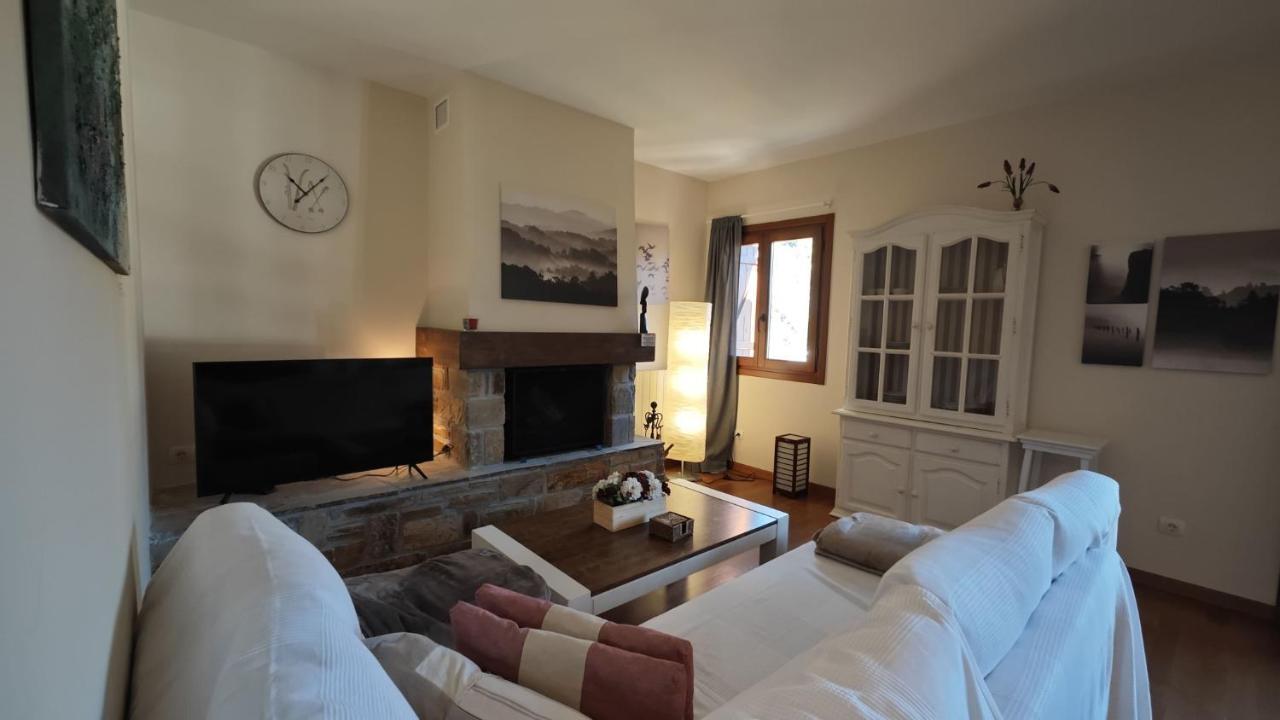 Villa R'Arco - Tucasaenlospirineos Escarrilla Kültér fotó