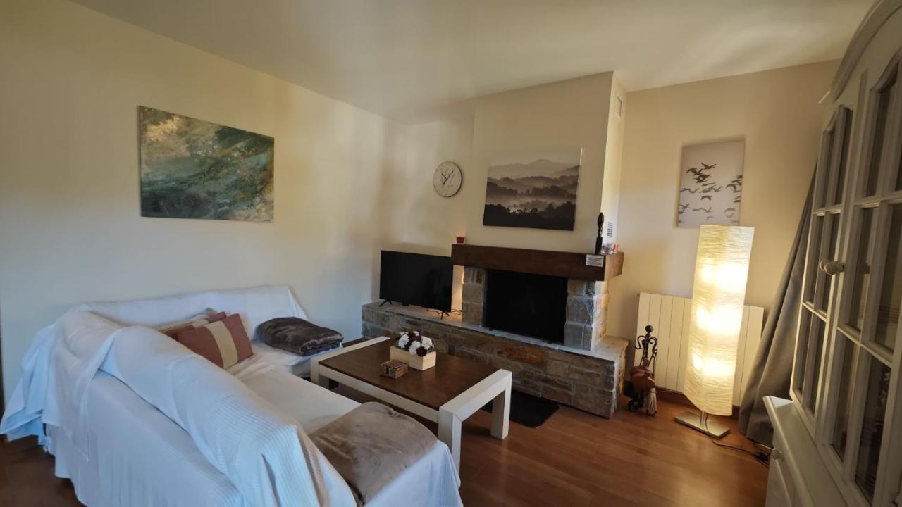 Villa R'Arco - Tucasaenlospirineos Escarrilla Kültér fotó