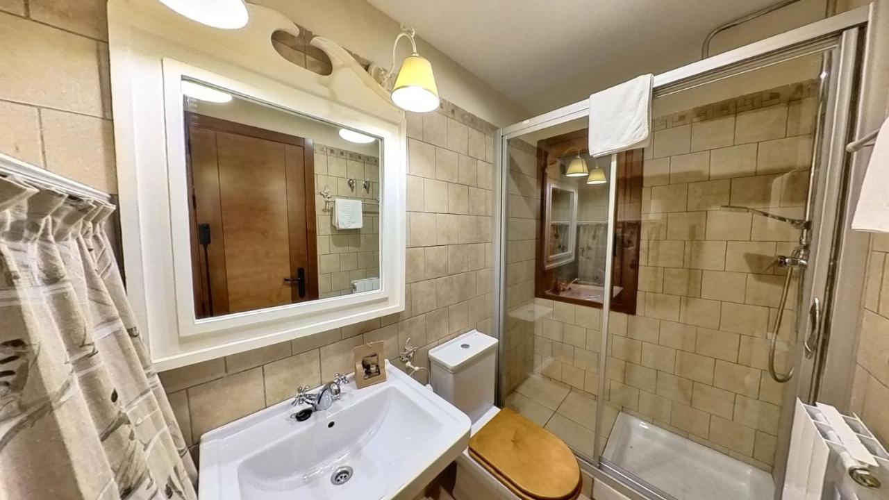 Villa R'Arco - Tucasaenlospirineos Escarrilla Kültér fotó