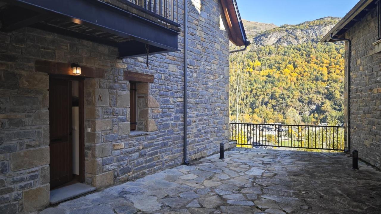 Villa R'Arco - Tucasaenlospirineos Escarrilla Kültér fotó