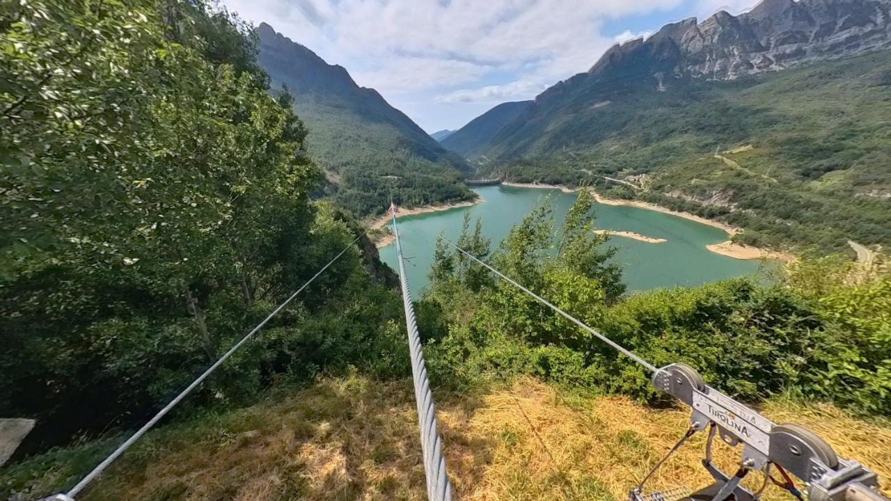 Villa R'Arco - Tucasaenlospirineos Escarrilla Kültér fotó