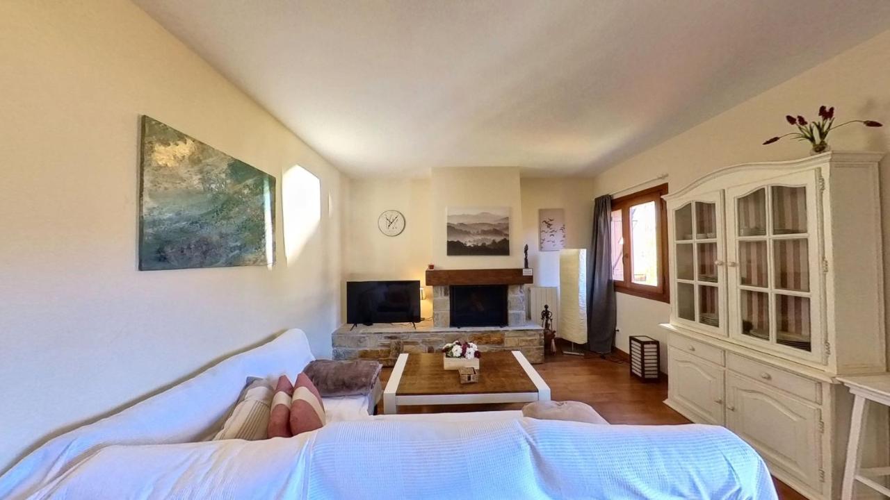 Villa R'Arco - Tucasaenlospirineos Escarrilla Kültér fotó