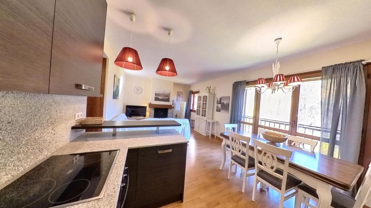 Villa R'Arco - Tucasaenlospirineos Escarrilla Kültér fotó